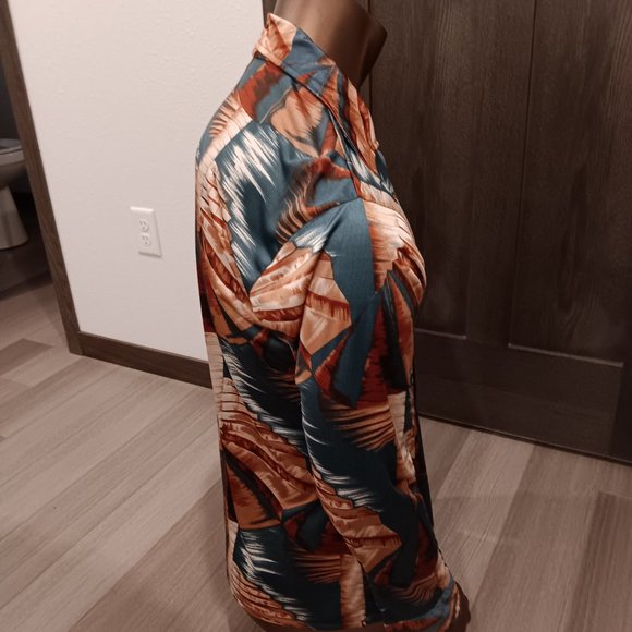 Vintage Oleg Cassini 100% polyester disco shirt by Burma Bibas. Size large. - Picture 4 of 4